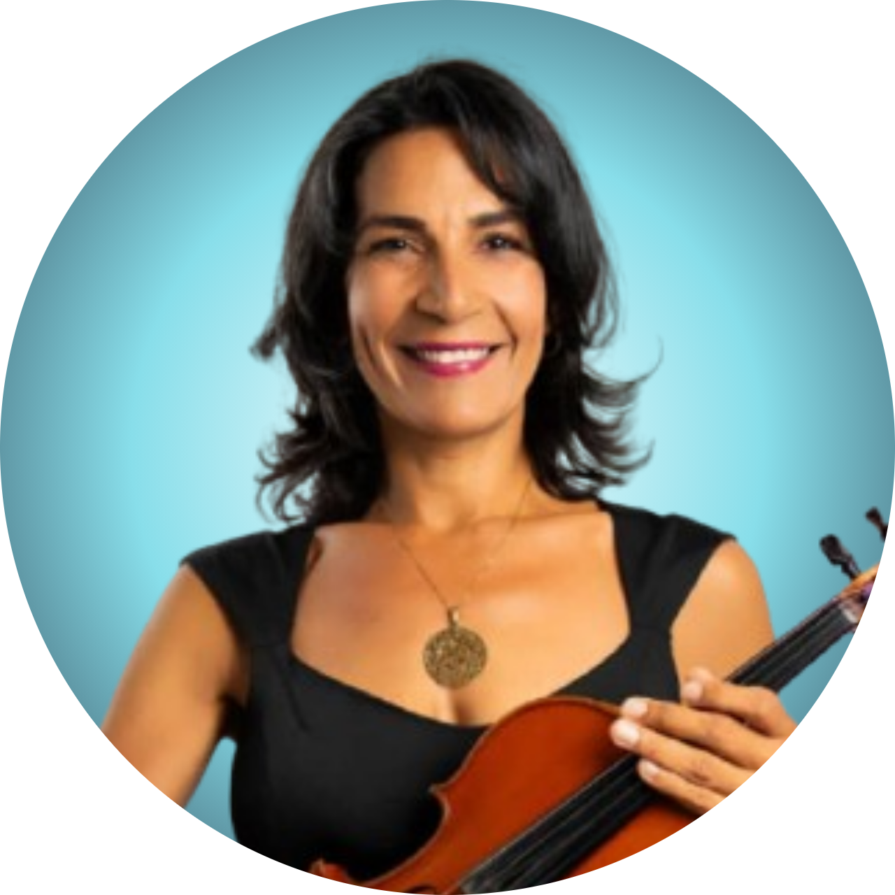 Monica pereira profesora de violin monicapereiramusic.com